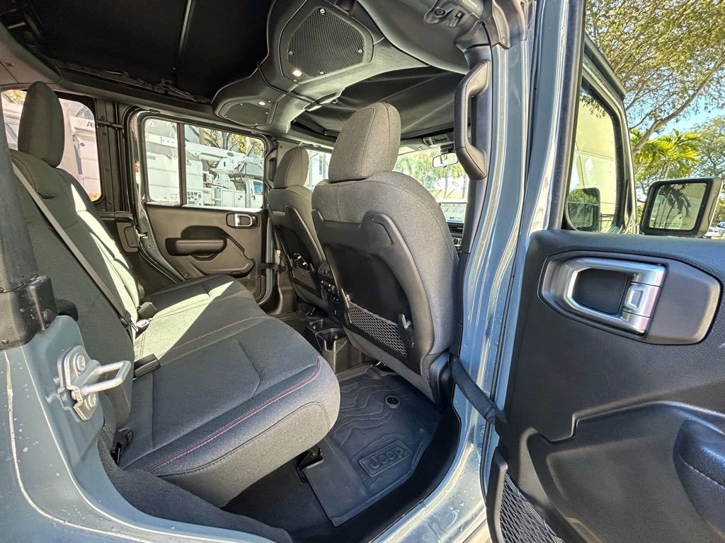 Certified 2024 Jeep Wrangler Unlimited Rubicon image 35