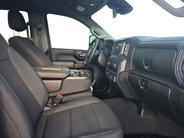 Used 2024 Chevrolet Silverado 2500 Custom w/ Custom Value Package image 15