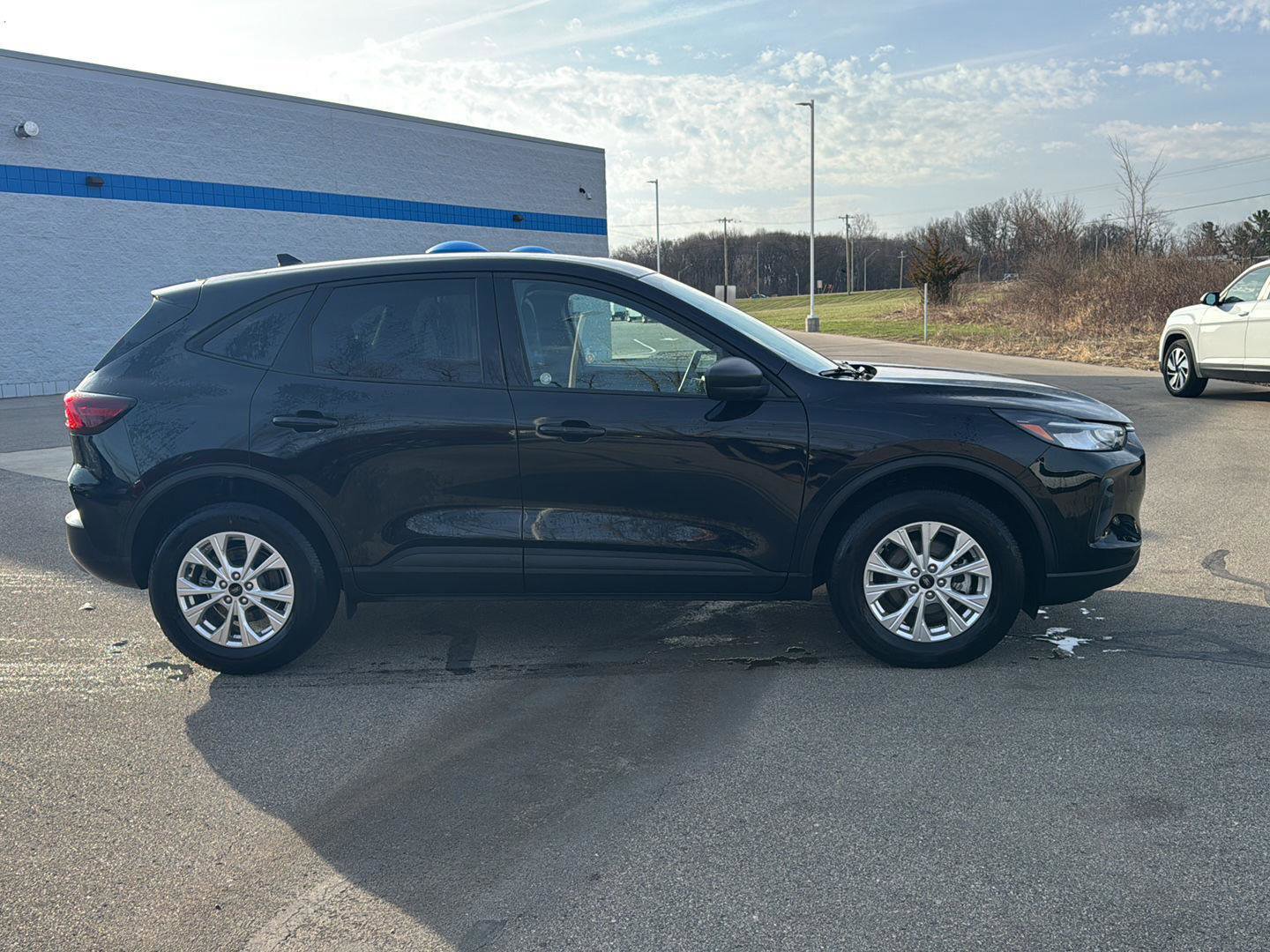 Used 2025 Ford Escape Active image 8