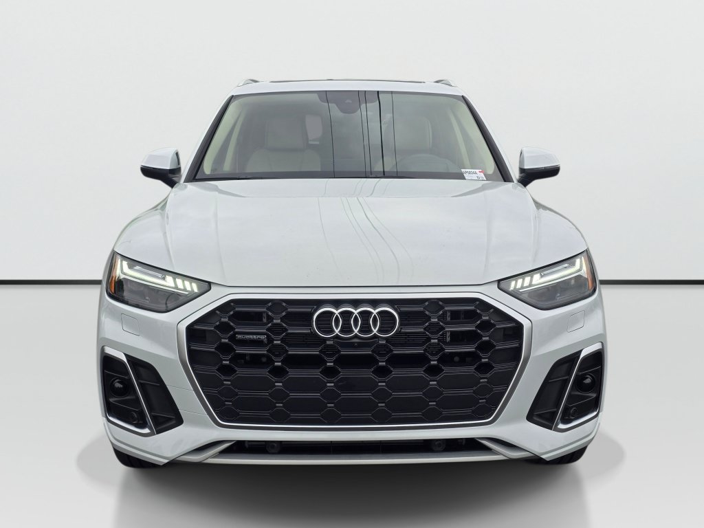 Used 2025 Audi Q5 e Prestige w/ Prestige Package AWD/4WD image 8