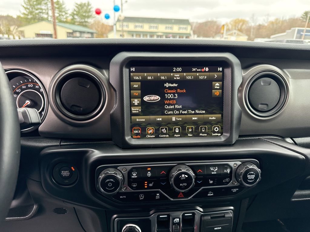 Certified 2023 Jeep Gladiator Willys image 12