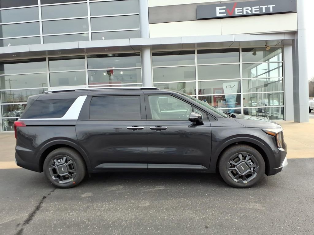 New 2026 Kia Carnival EX image 2