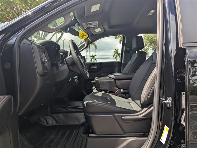 Used 2025 Chevrolet Silverado 1500 W/T w/ Trailering Package image 6