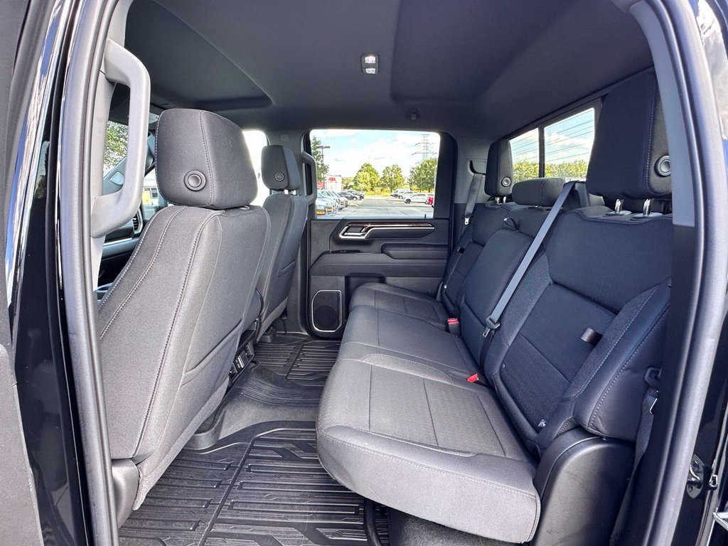 Certified 2026 GMC Sierra 3500 SLE w/ Preferred Package AWD/4WD image 23