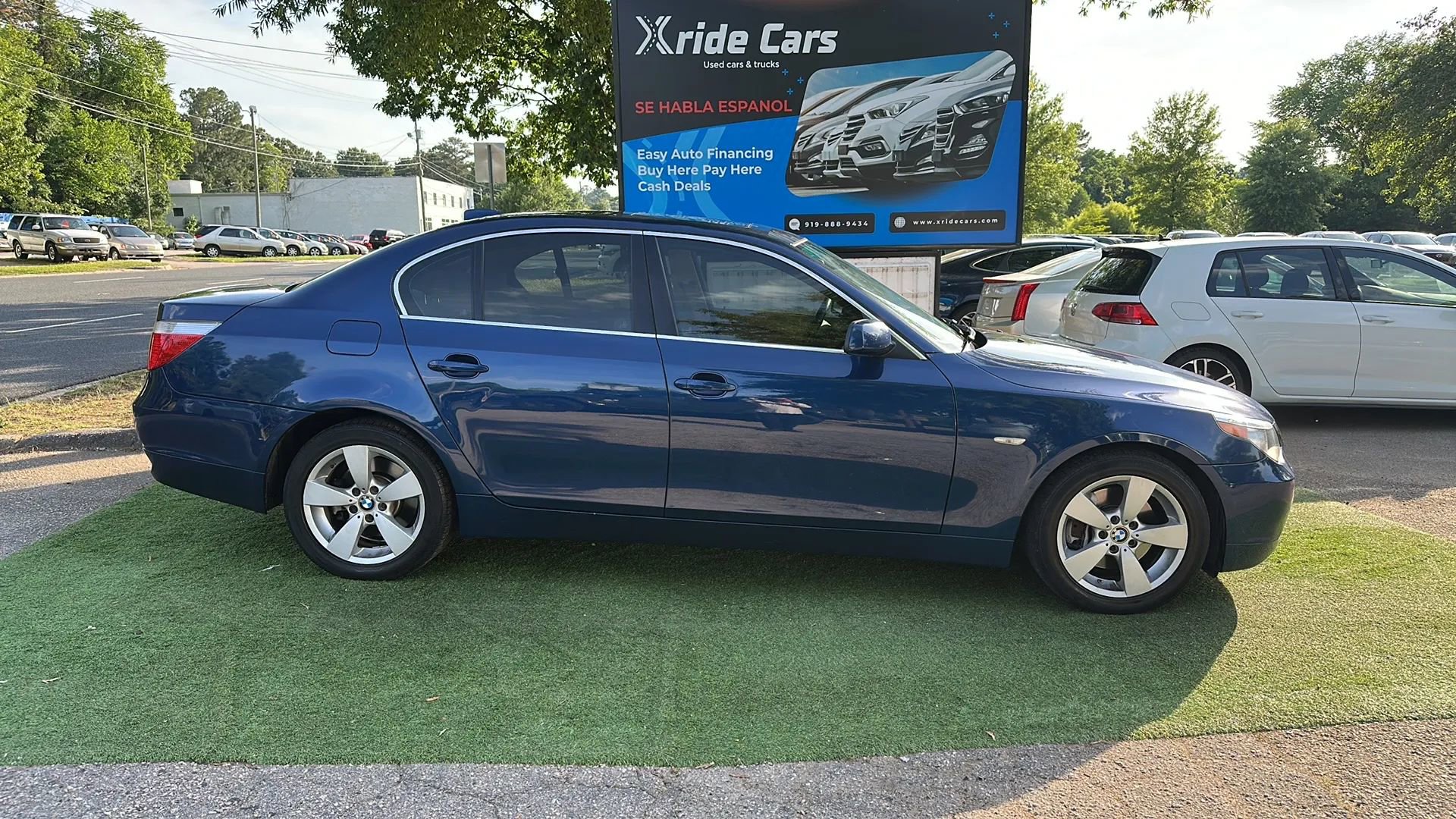Used 2007 BMW 525xi Sedan AWD/4WD image 8