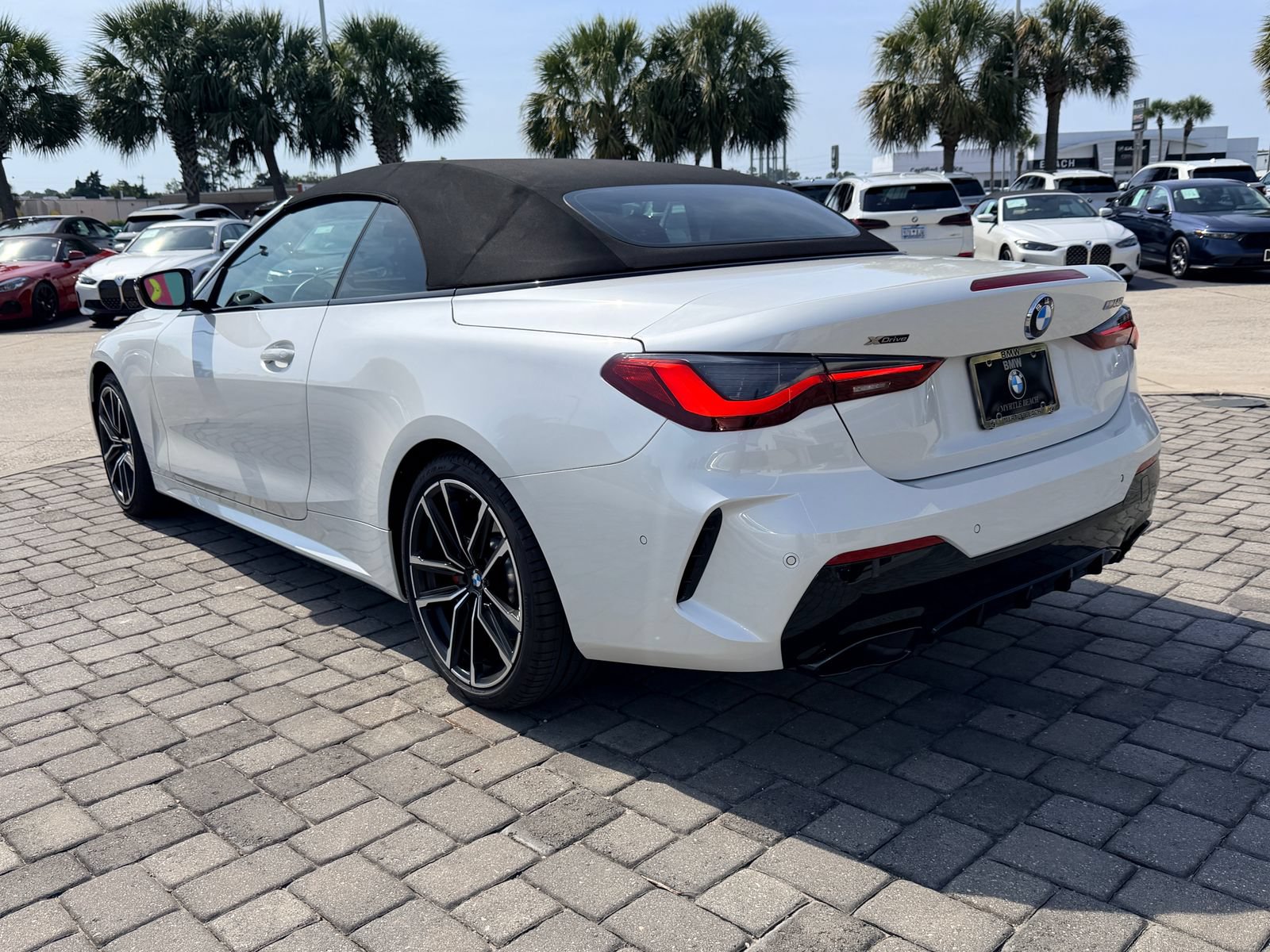 Used 2024 BMW 440i xDrive Convertible AWD/4WD image 9