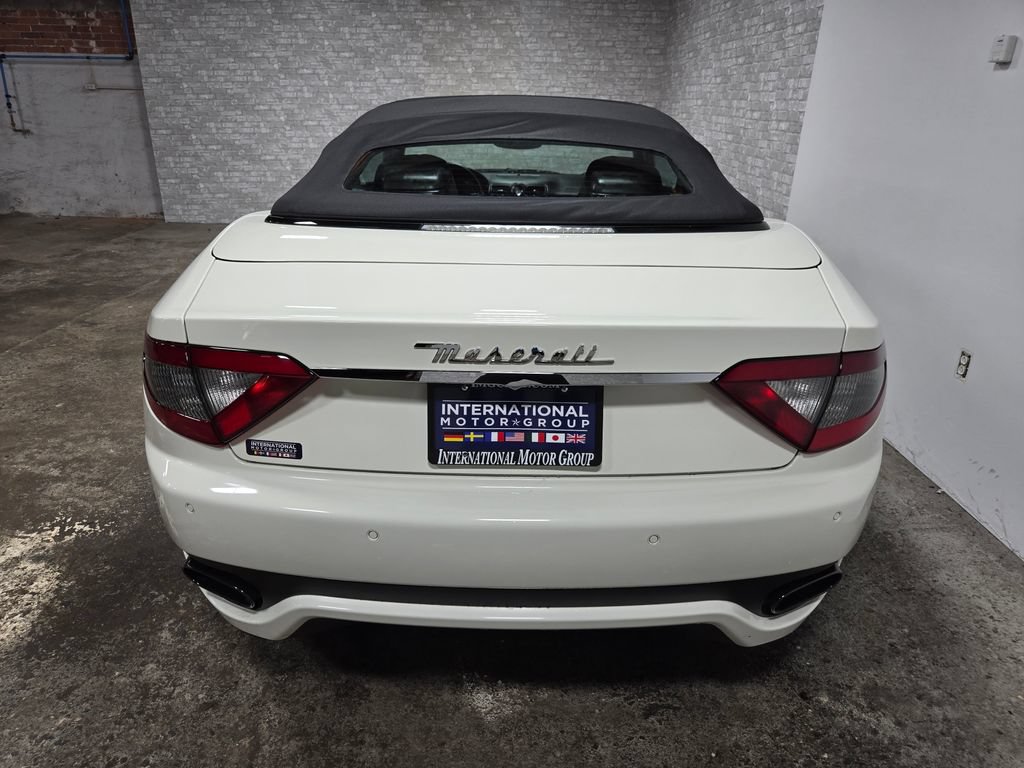 Used 2016 Maserati GranTurismo Sport RWD image 40