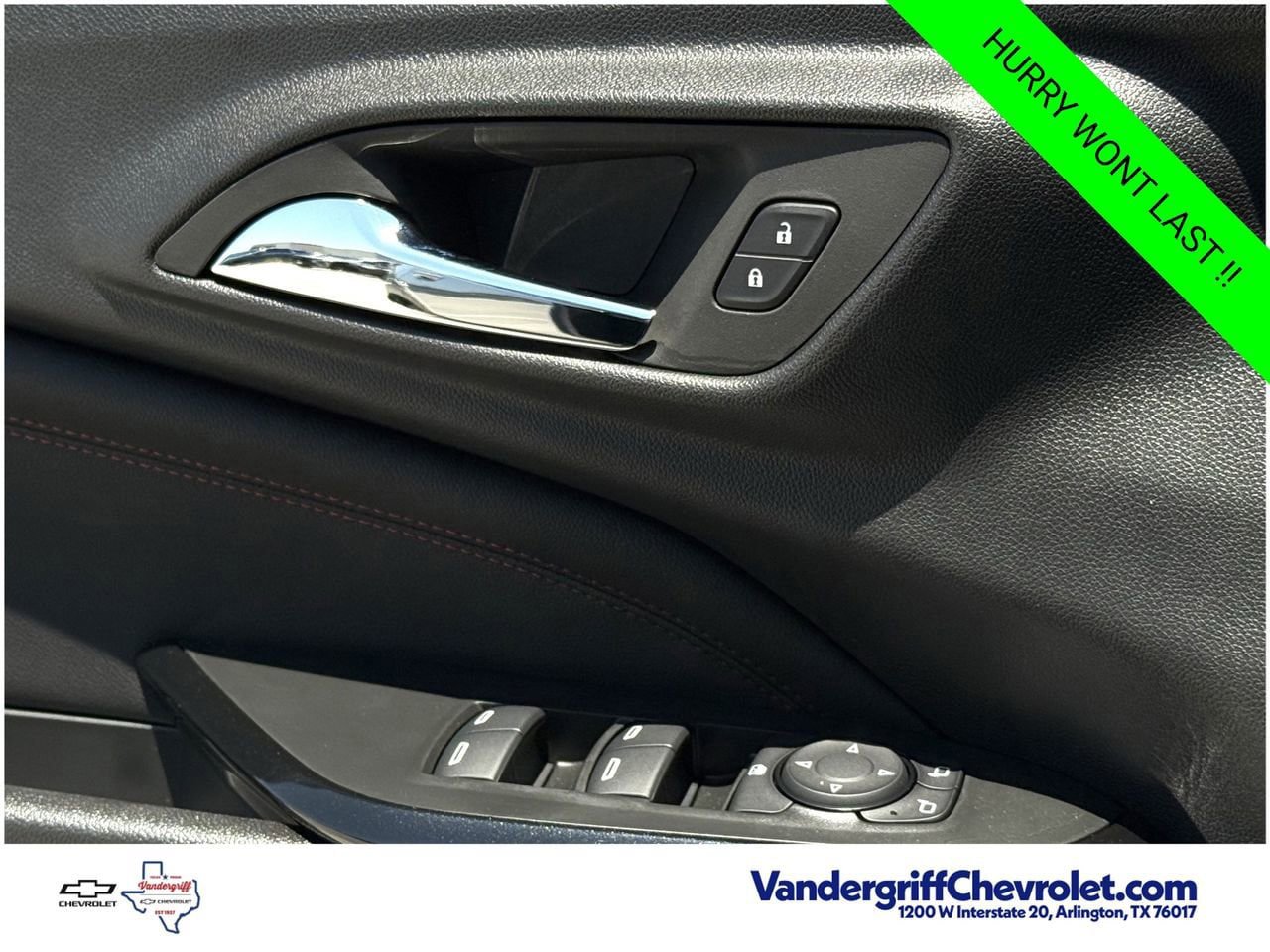 New 2026 Chevrolet Trax RS w/ Sunroof Package FWD image 18