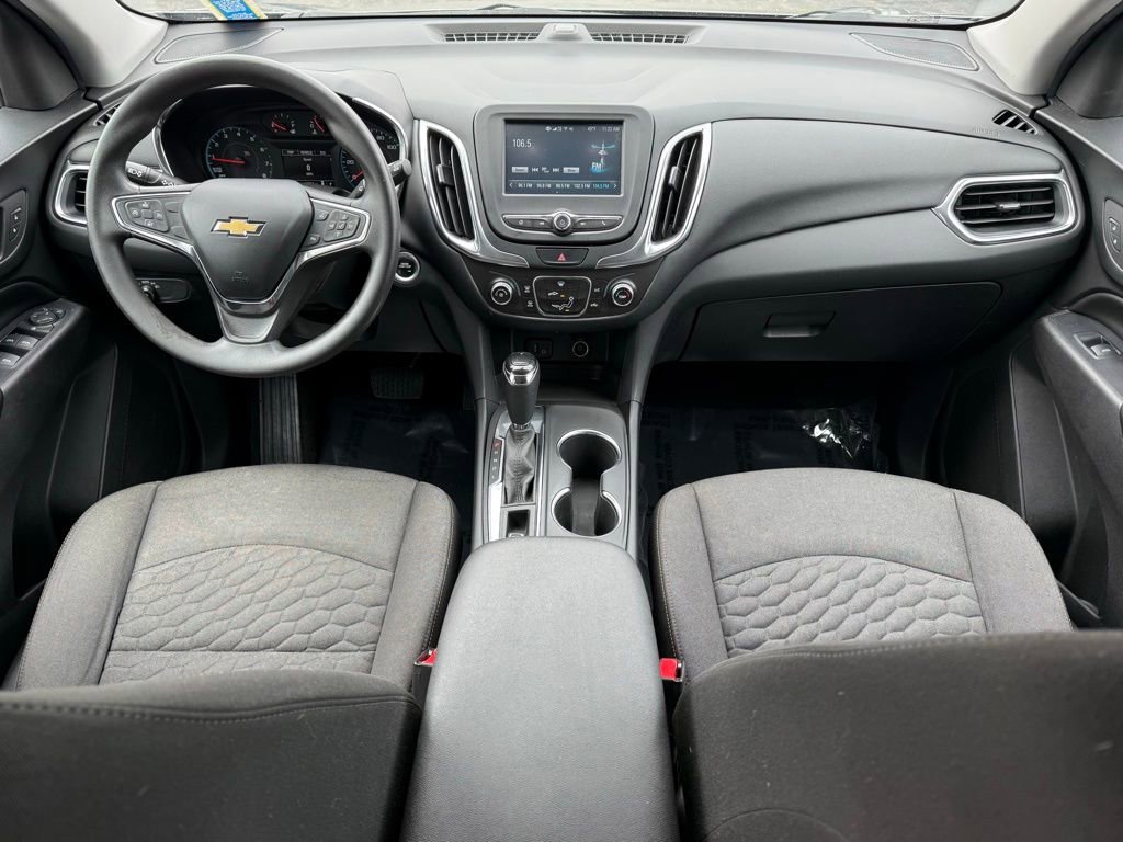 Used 2018 Chevrolet Equinox LT w/ LPO, Floor Liner Package FWD image 14
