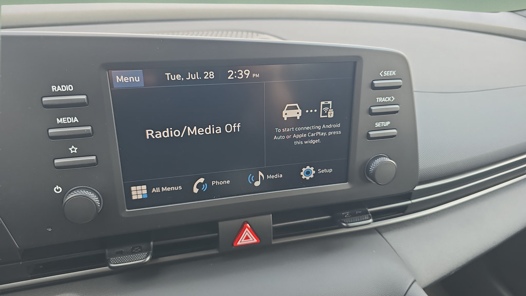 New 2026 Hyundai Elantra Sport FWD image 20