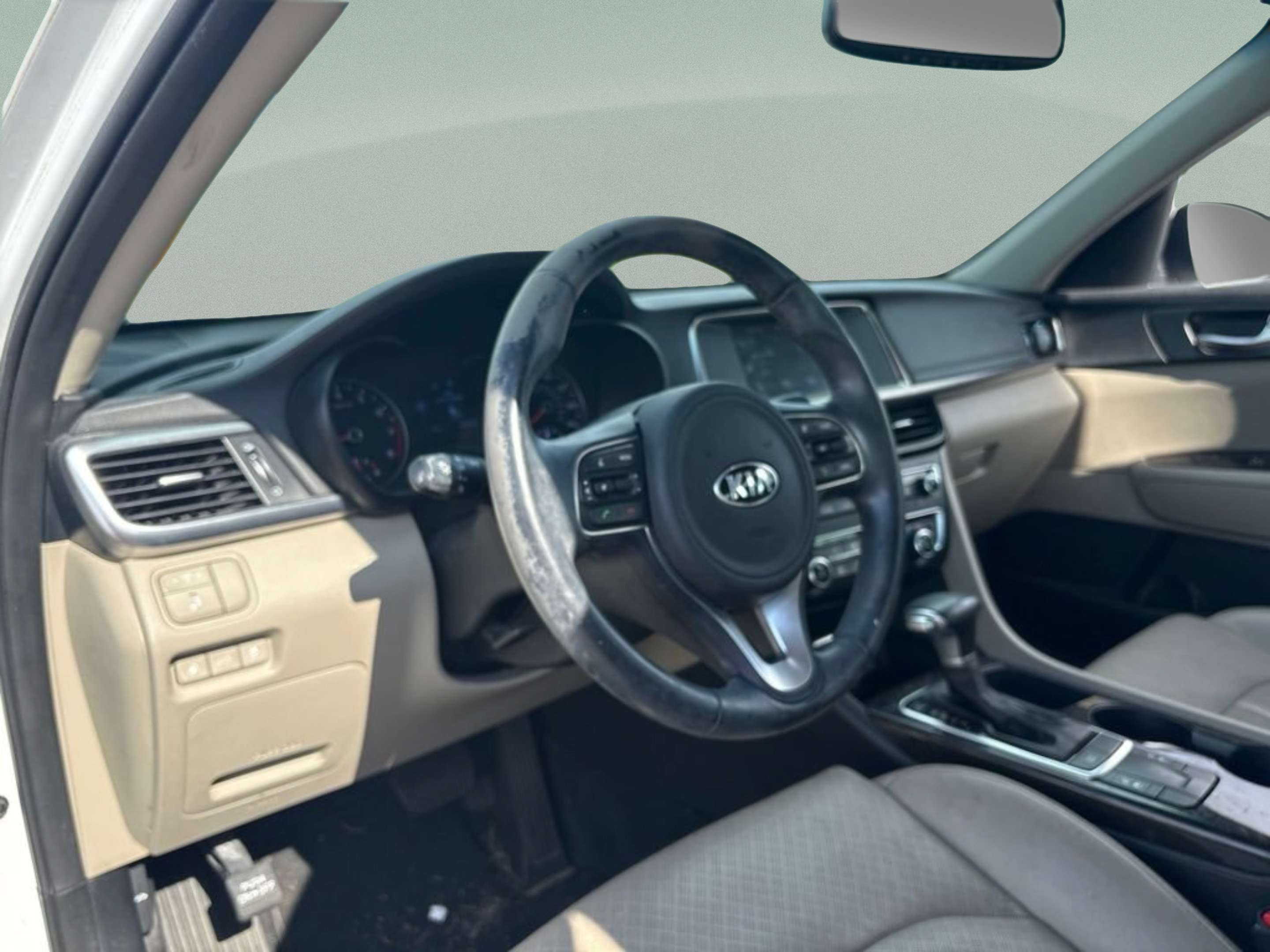 Used 2018 Kia Optima EX w/ Premium Package FWD image 14
