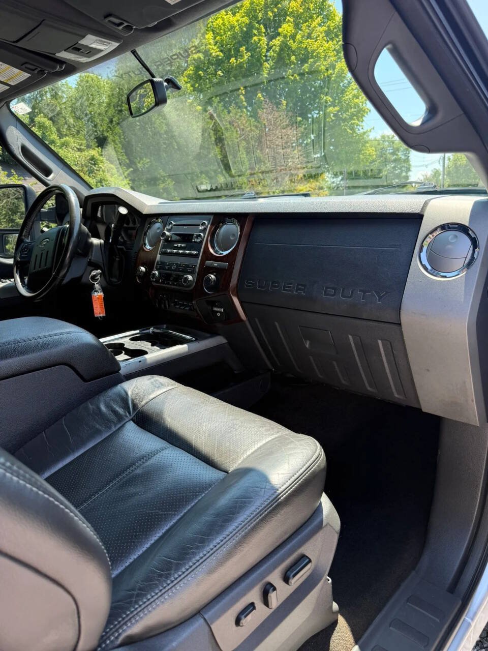 Used 2012 Ford F350 Lariat w/ Lariat Interior Pkg AWD/4WD image 26