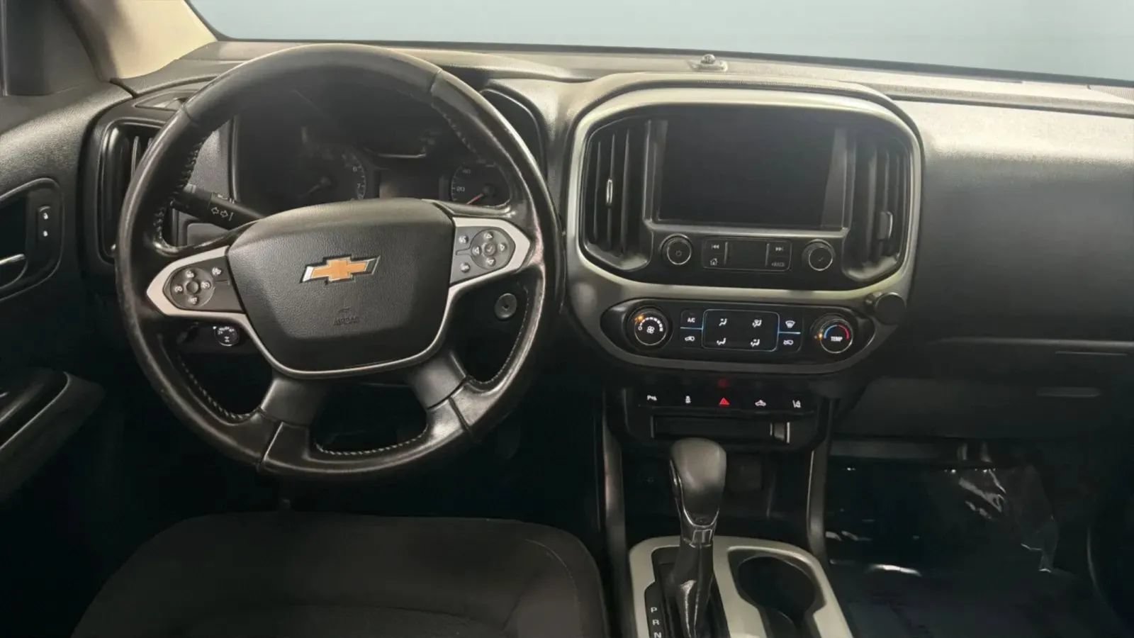 Used 2022 Chevrolet Colorado LT w/ Fleet Safety Package AWD/4WD image 10