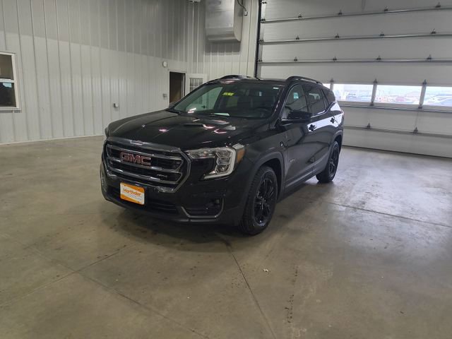 Used 2024 GMC Terrain AT4 w/ Infotainment Package II AWD/4WD image 4