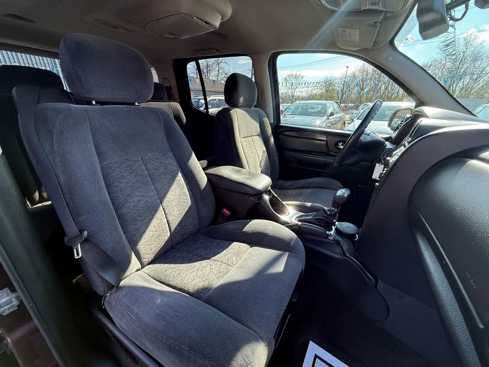 Used 2006 GMC Envoy XL SLE image 48