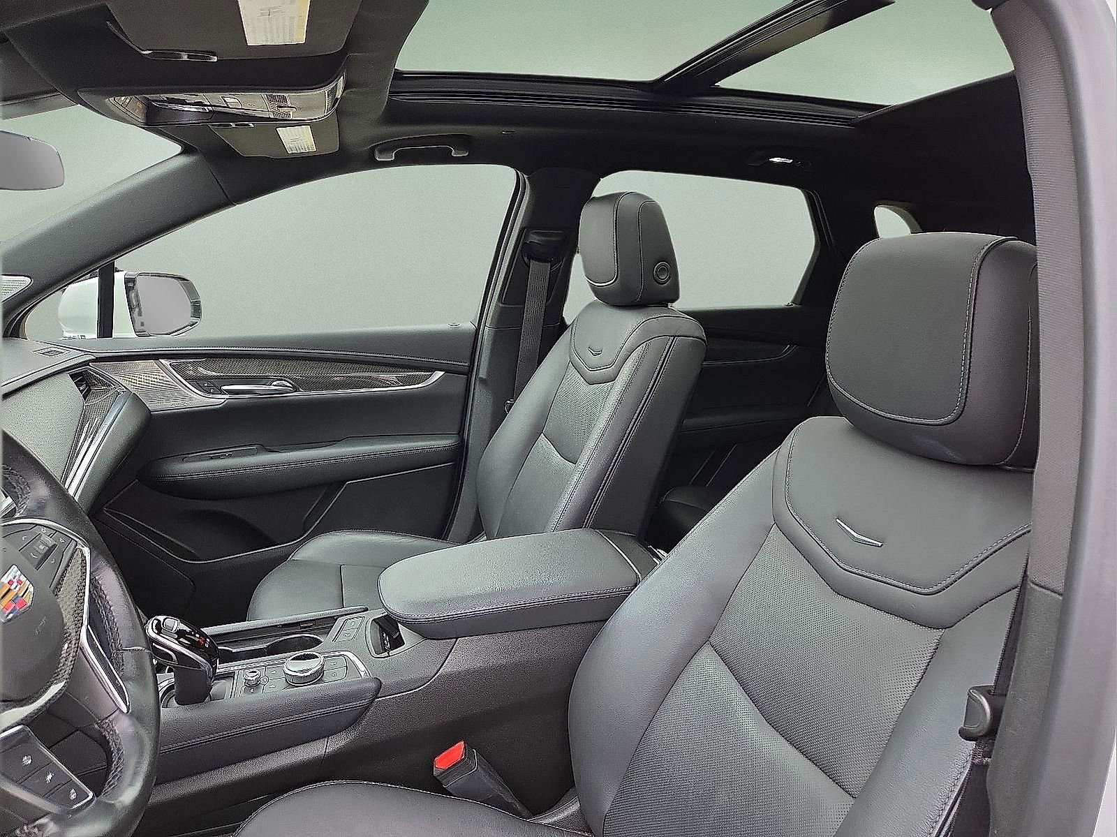 Used 2021 Cadillac XT5 Sportv image 13