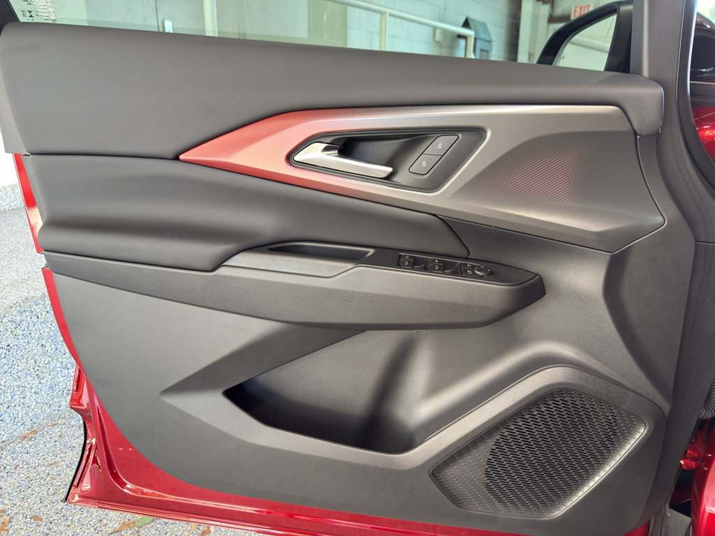 New 2026 Chevrolet Equinox EV RS image 23