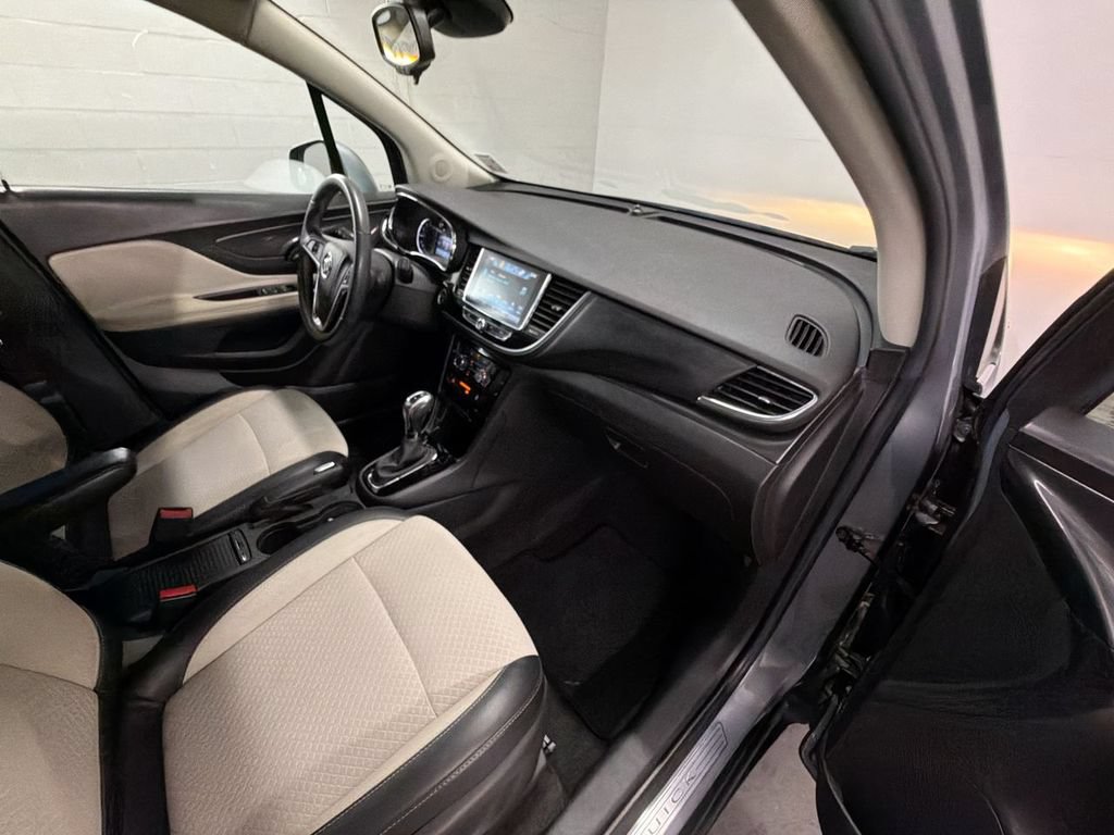 Used 2019 Buick Encore Preferred FWD image 27