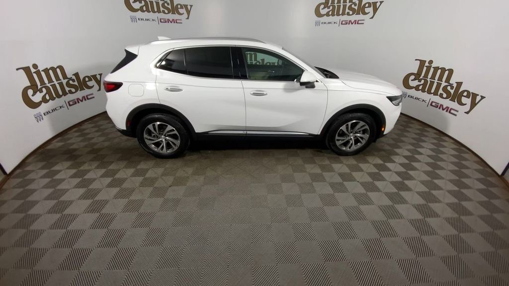 Certified 2021 Buick Envision Essence FWD image 9