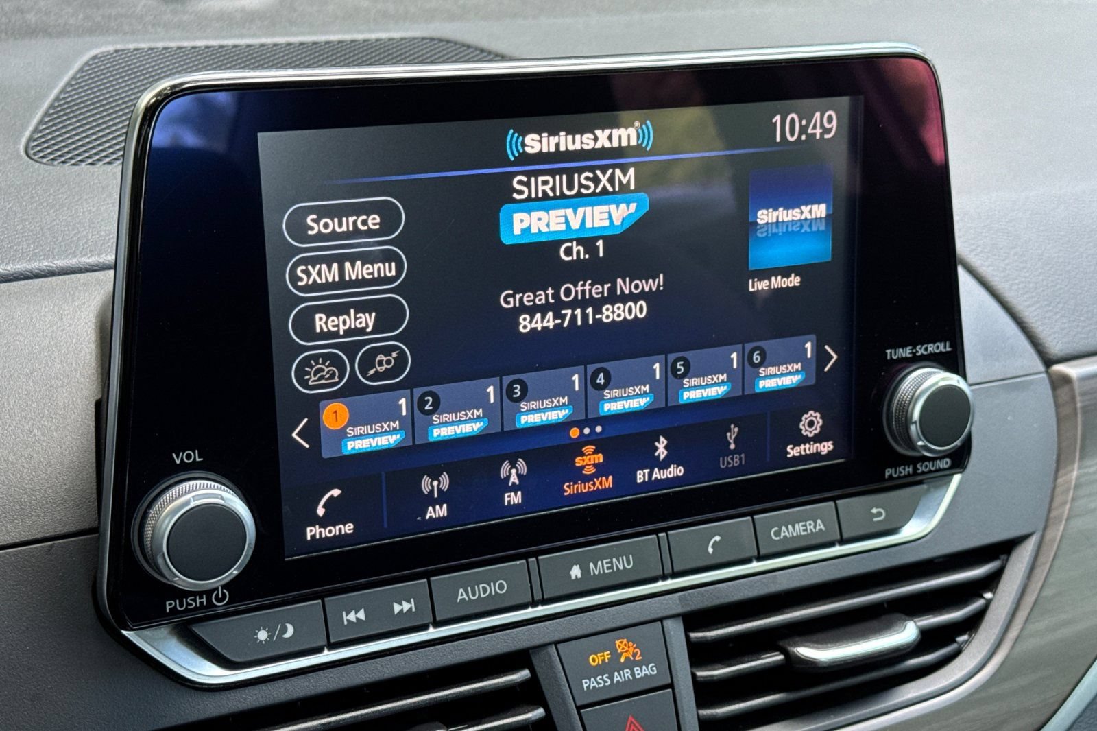 Used 2025 Nissan Altima 2.5 SV FWD image 18