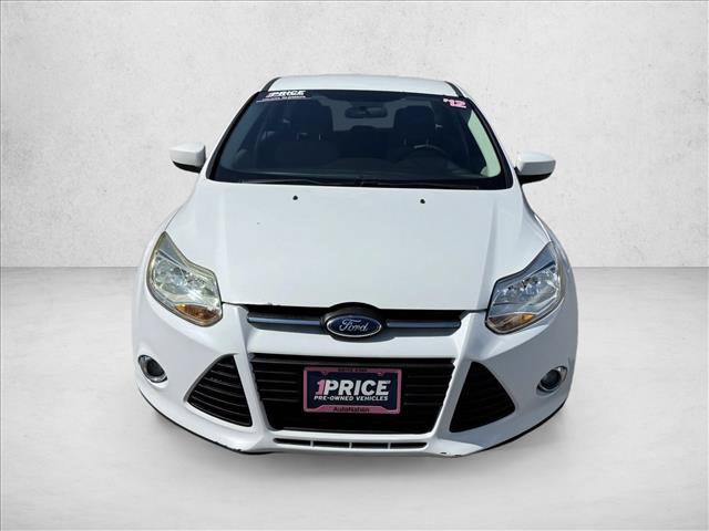 Used 2012 Ford Focus SE FWD image 2
