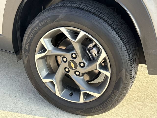 Used 2024 Chevrolet Trax LT w/ Driver Confidence Package FWD image 12