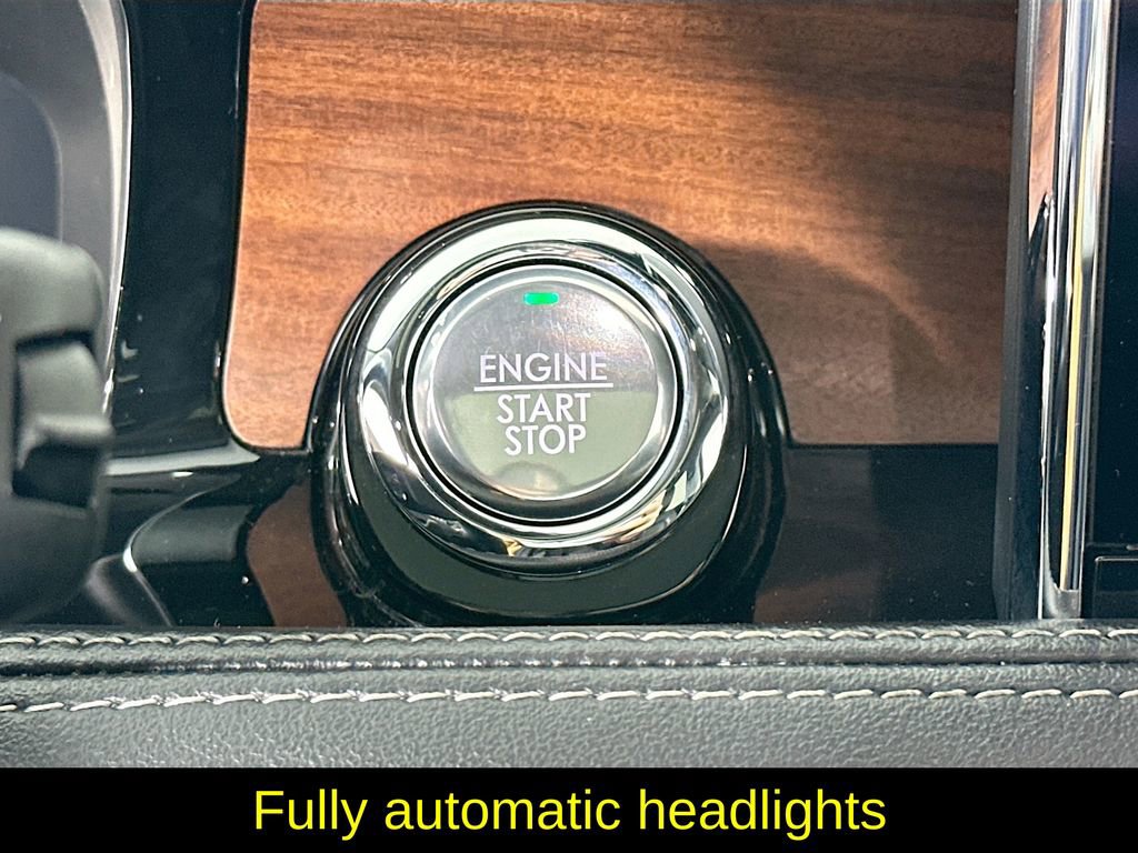 Used 2022 Lincoln Corsair Reserve w/ Elements Package image 20