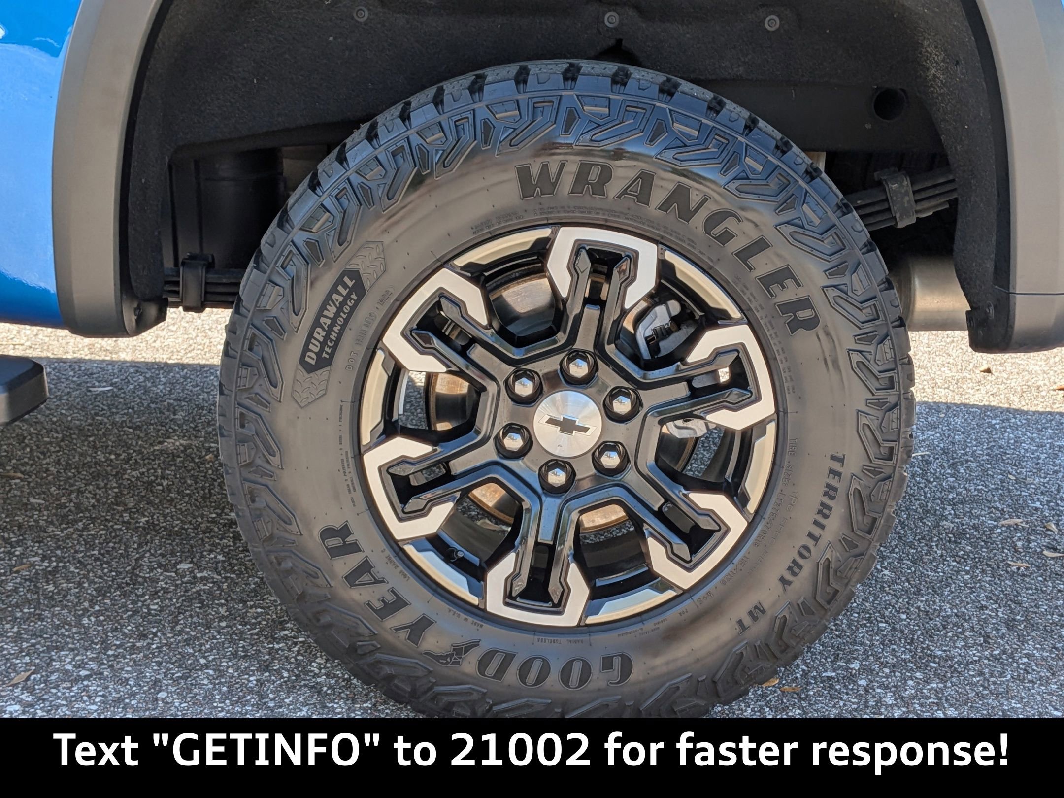 Used 2022 Chevrolet Silverado 1500 ZR2 w/ Technology Package image 11