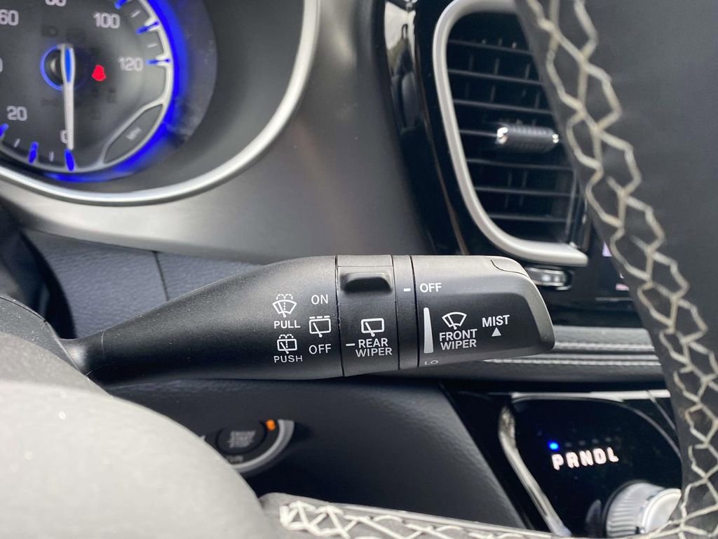 New 2026 Chrysler Pacifica Select image 50