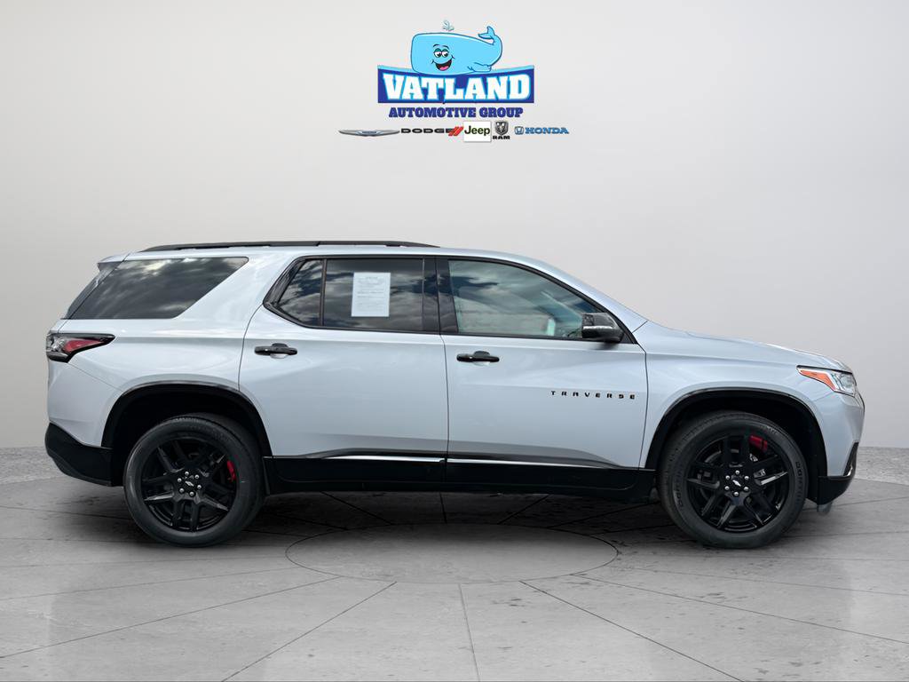 Used 2021 Chevrolet Traverse Premier w/ Redline Edition image 6