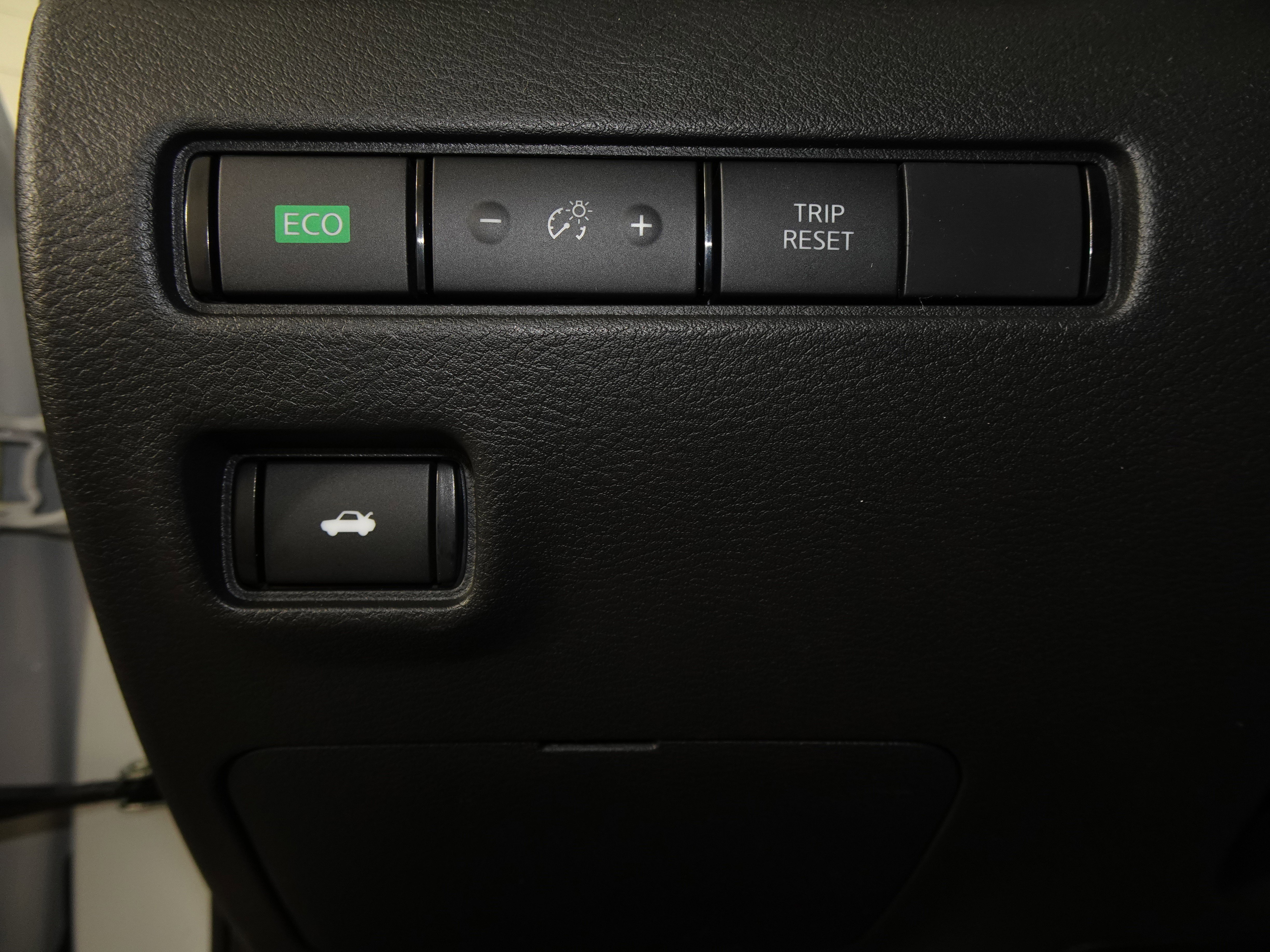 New 2025 Nissan Sentra SV w/ All-Weather Package image 31