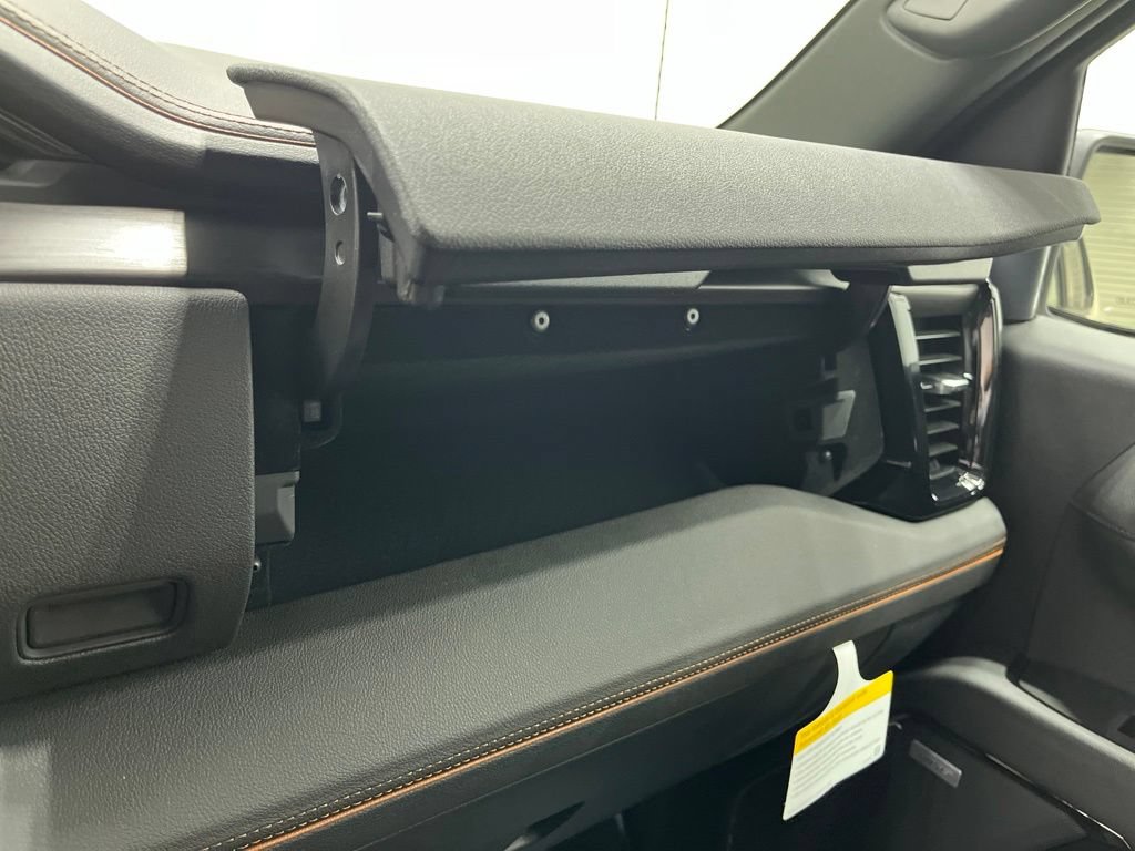 New 2026 GMC Sierra 1500 AT4 w/ AT4 Premium Package AWD/4WD image 21
