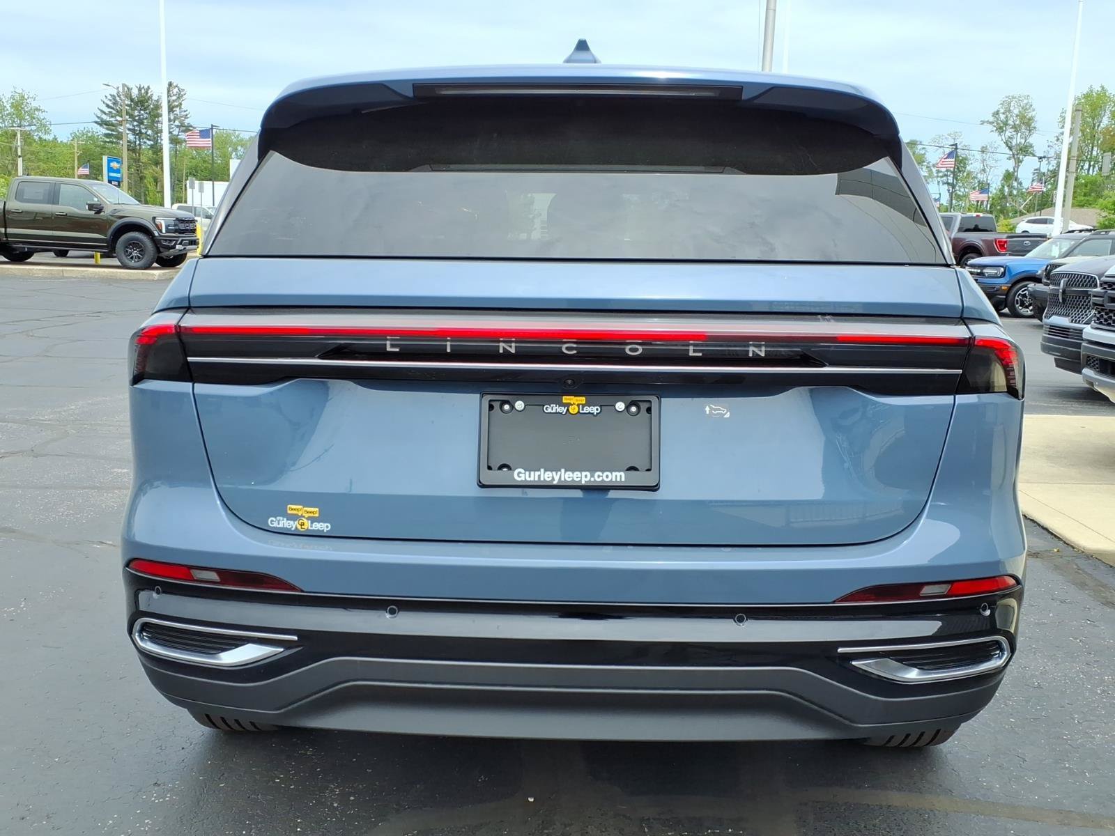 New 2026 Lincoln Nautilus Premier AWD/4WD image 8