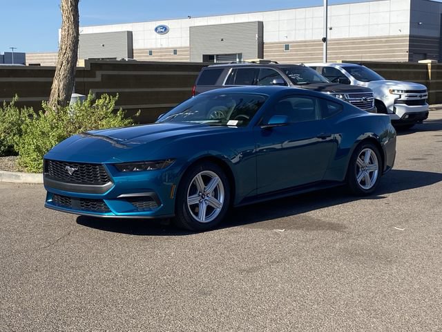 New 2026 Ford Mustang Coupe RWD video 2