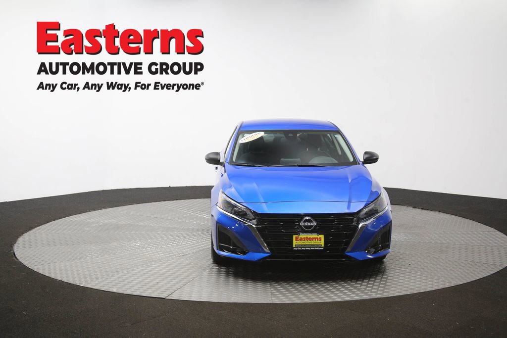 Used 2025 Nissan Altima 2.5 SV FWD image 51