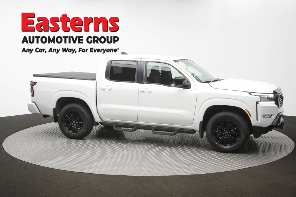 Used 2023 Nissan Frontier SV w/ Midnight Edition Package AWD/4WD image 43