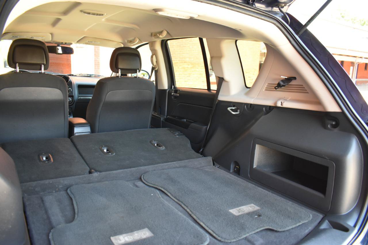 Used 2012 Jeep Compass Sport AWD/4WD image 36