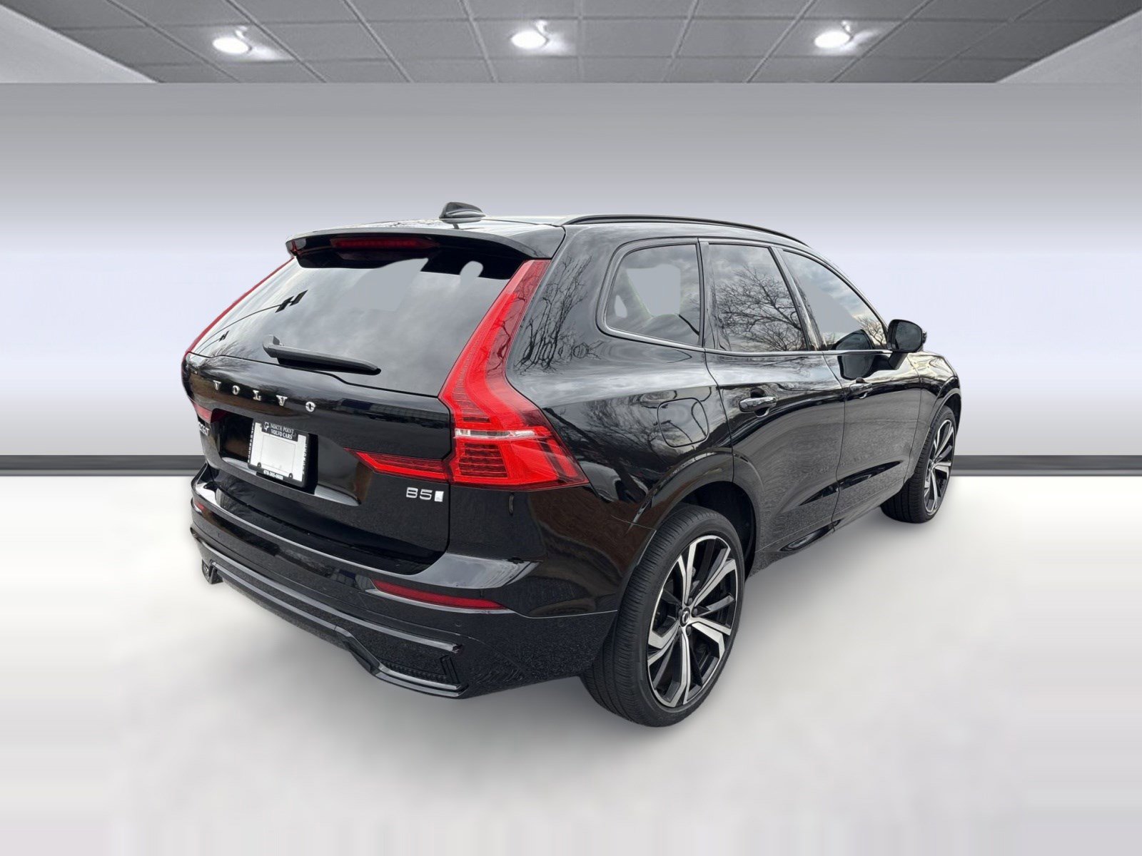 Certified 2023 Volvo XC60 B5 Ultimate image 9