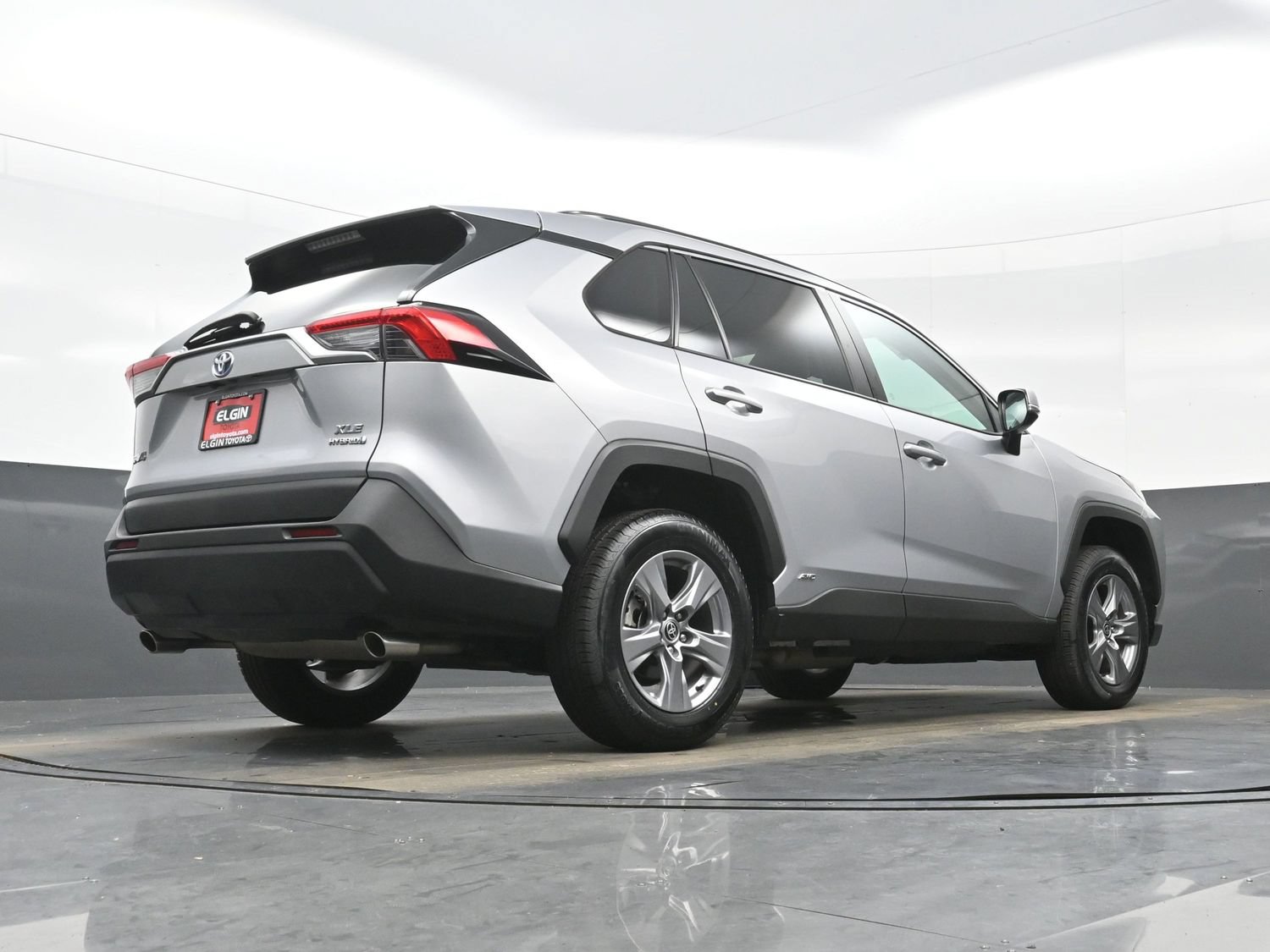 Used 2022 Toyota RAV4 XLE w/ Convenience Package AWD/4WD image 33
