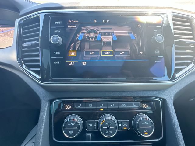 Used 2022 Volkswagen Atlas Cross Sport SEL R-Line AWD/4WD image 21