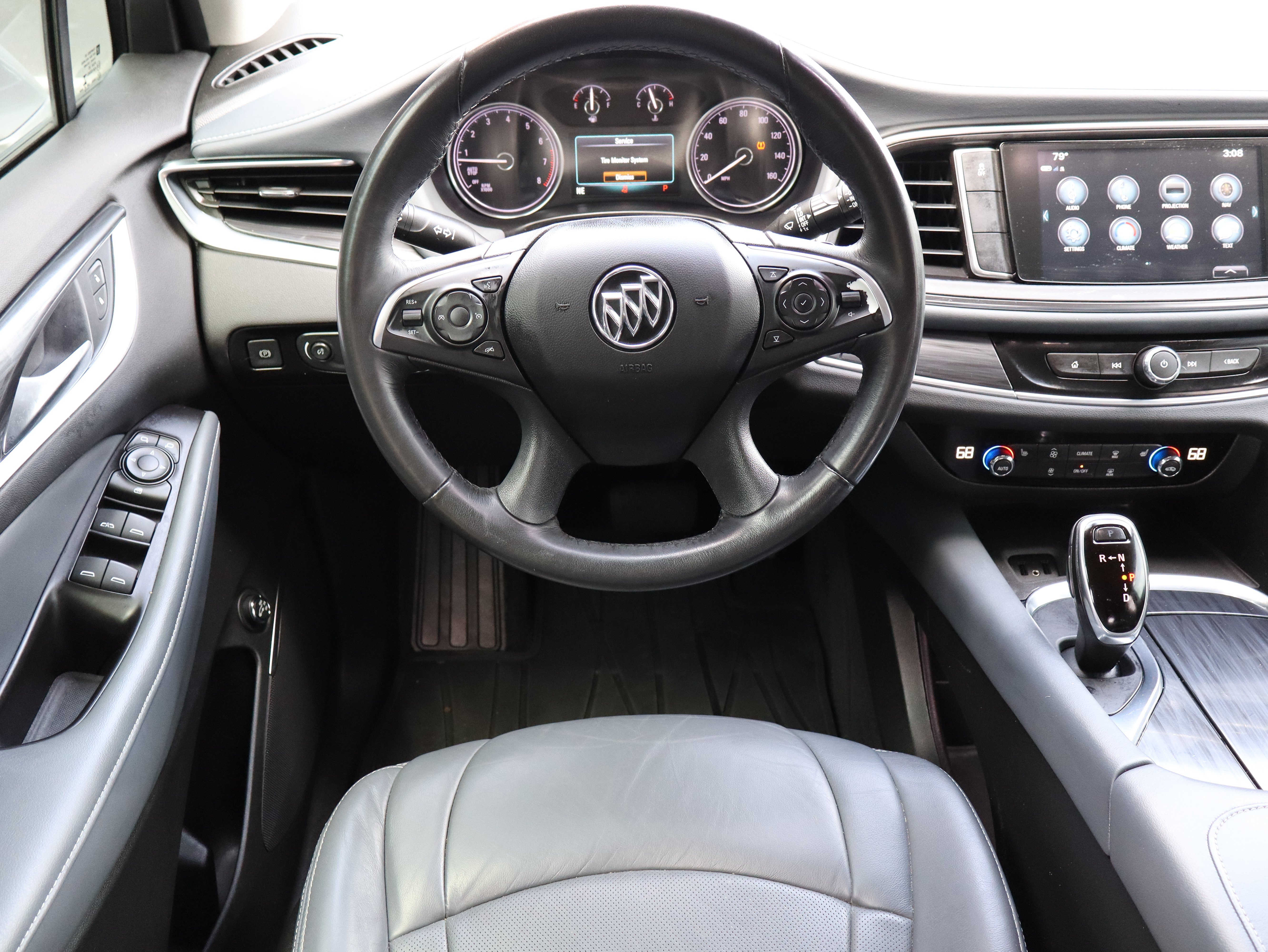 Used 2019 Buick Enclave Essence FWD image 24