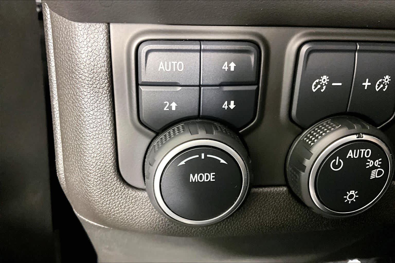 Used 2022 Chevrolet Tahoe High Country AWD/4WD image 64