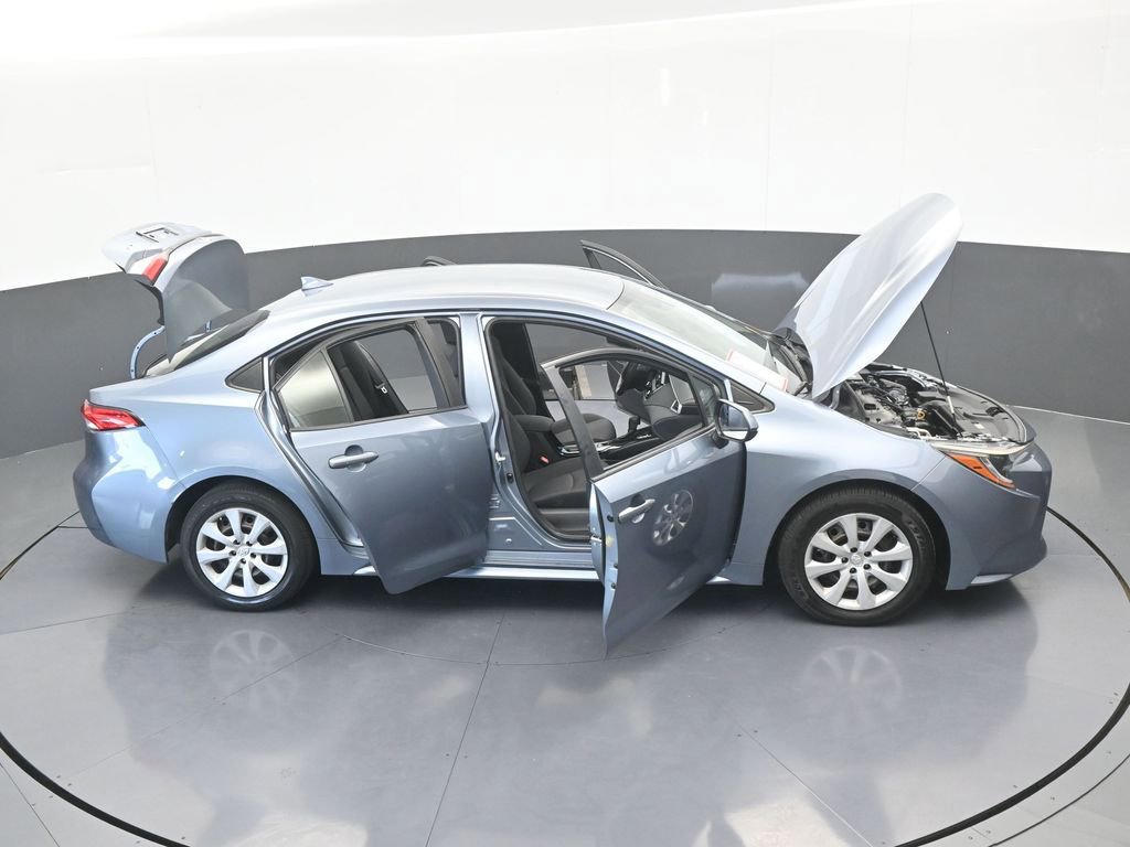 Used 2021 Toyota Corolla LE image 61
