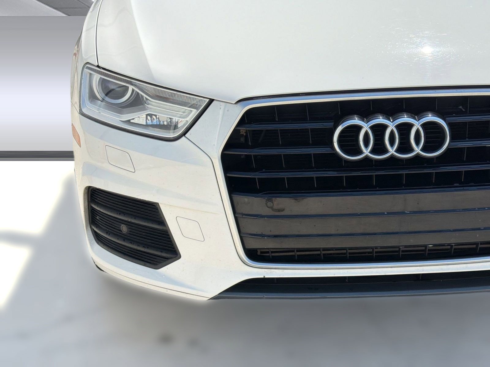 Used 2017 Audi Q3 2.0T Premium w/ Convenience Package FWD image 11
