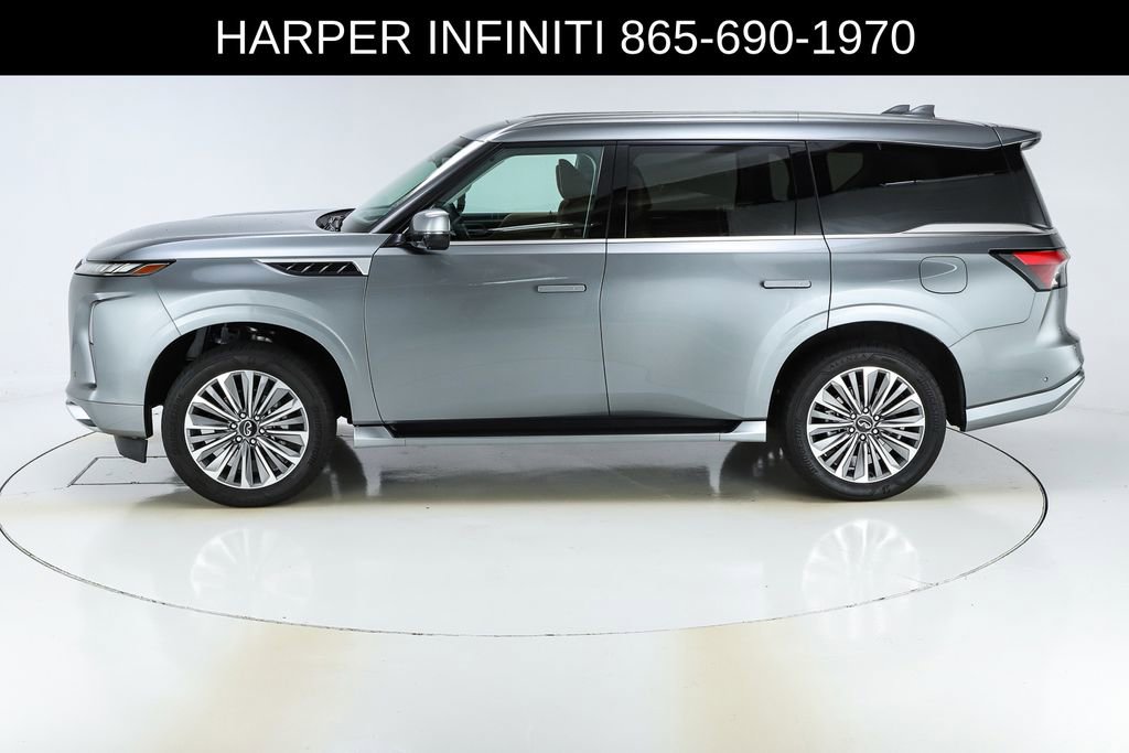 Used 2025 INFINITI QX80 Sensory AWD/4WD image 2