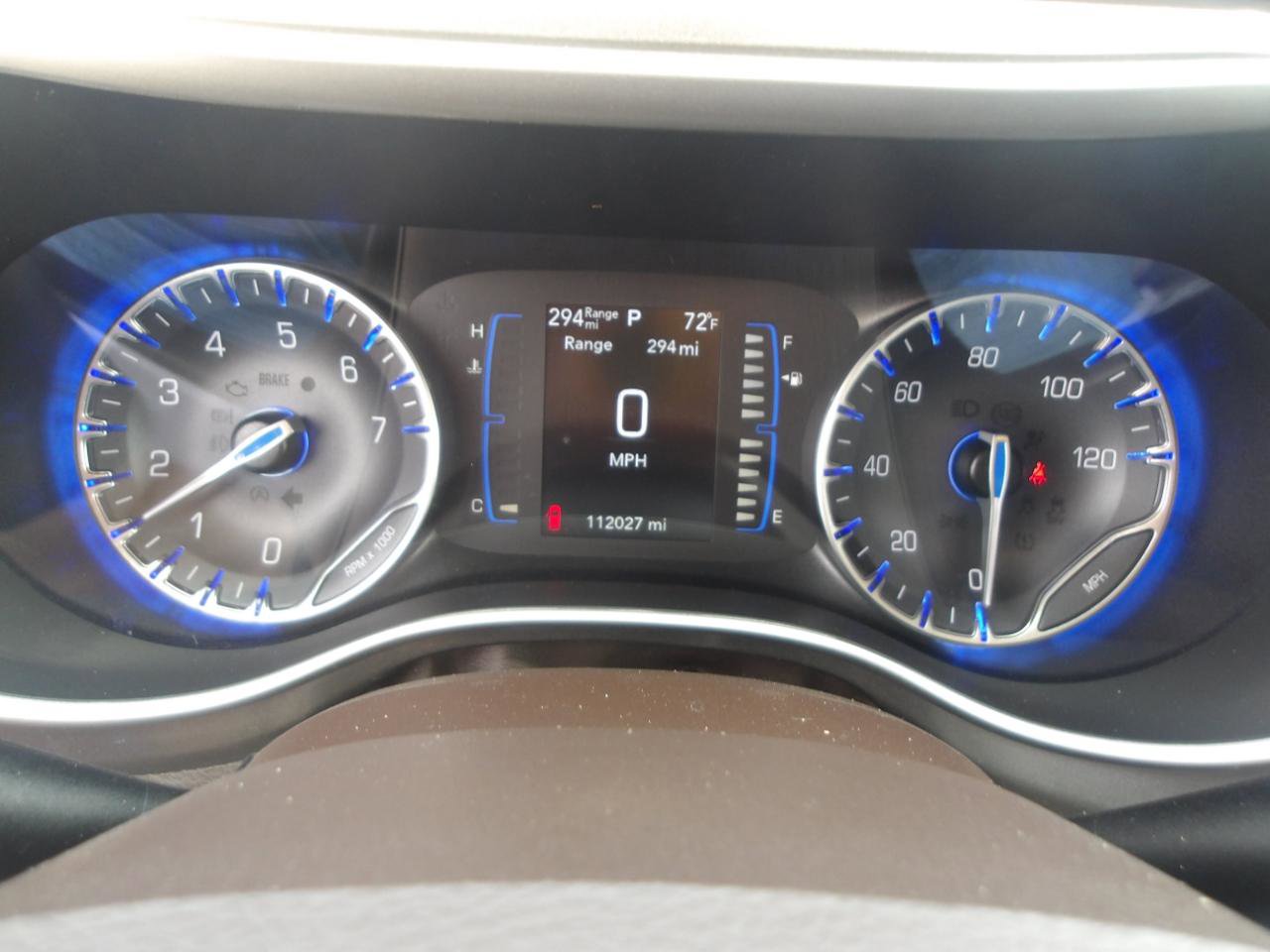 Used 2020 Chrysler Voyager Lxi FWD image 19
