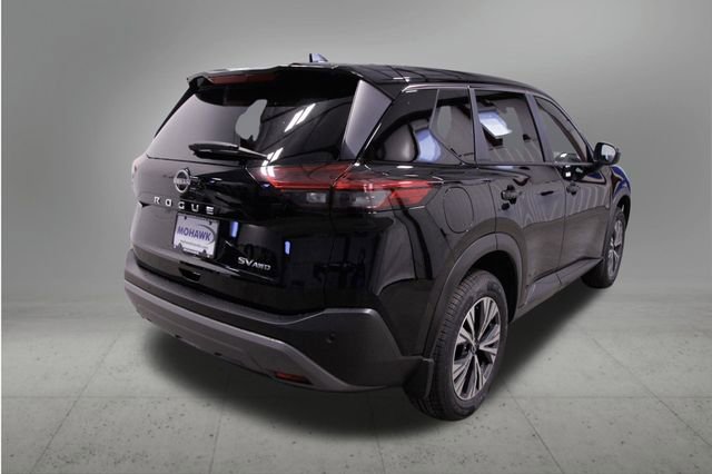 Used 2023 Nissan Rogue SV image 5