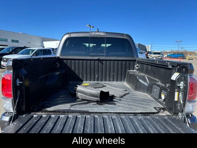 Used 2021 Toyota Tacoma TRD Off-Road w/ Technology Package image 19