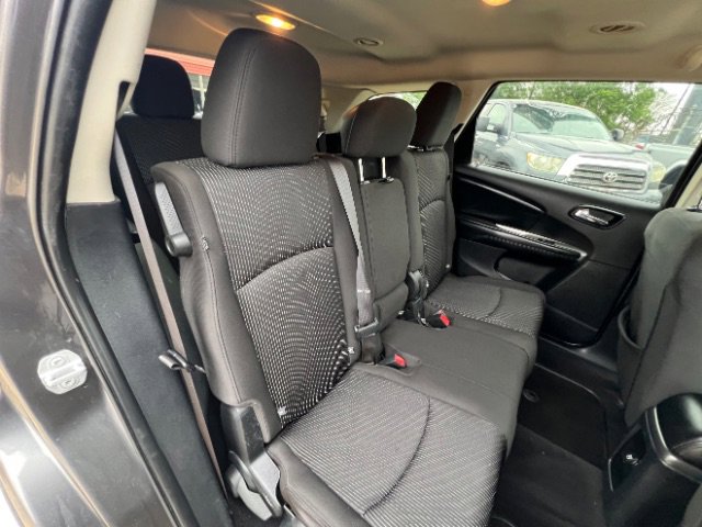 Used 2016 Dodge Journey SE w/ Flexible Seating Group FWD image 13