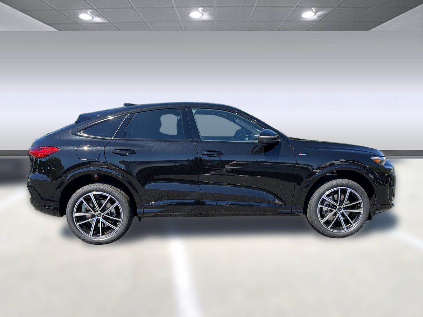 New 2026 Audi Q5 Prestige AWD/4WD image 8